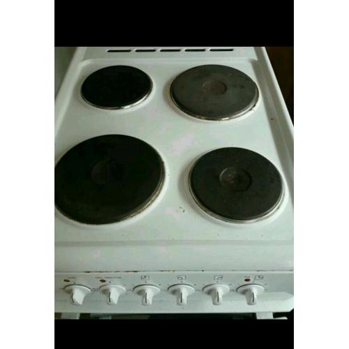 Beko cooker