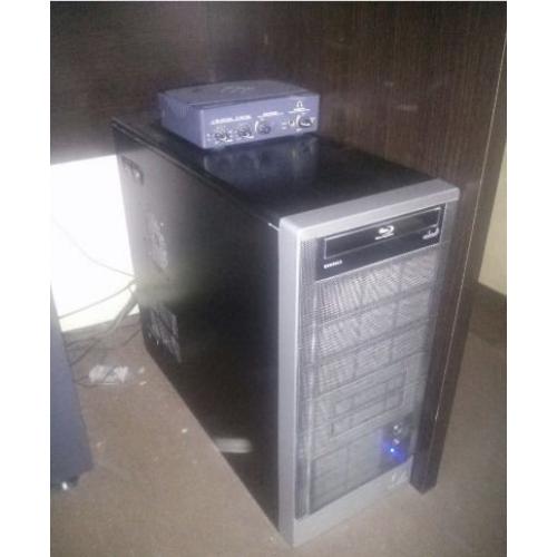Windows 10 Pro 64-bit Custom PC - Excellent condition, quality components.