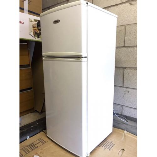 Fridge freezer