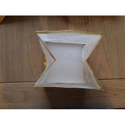 Wedding decorations - 17 x new gold trim floating lanterns