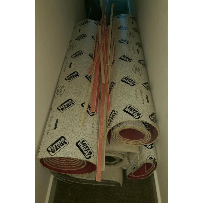 CARPET GOOD CONDITION