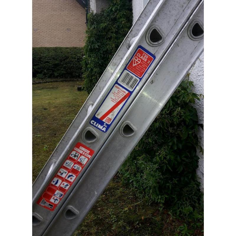 Extending ladder