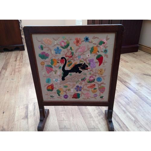 1940s/1950s fire screen