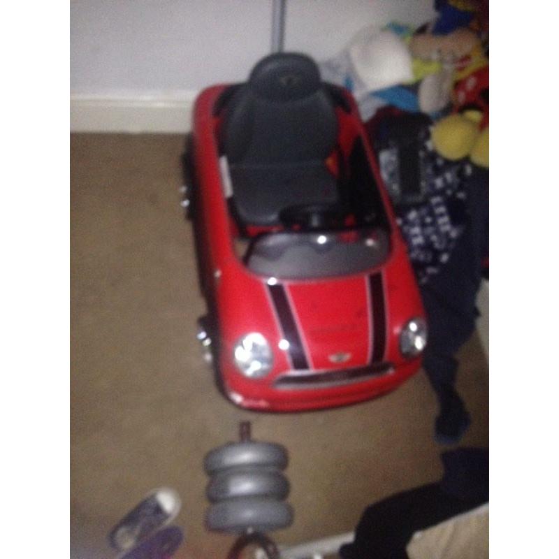 Children's mini copper car