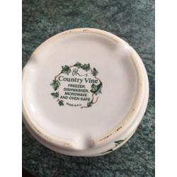 Country vine ramekin dishes (8)