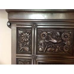 Metal fireplace surround