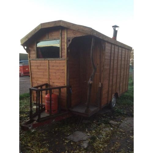 Glamping, rustic wagon, summerhouse, caravan, spare room, shepherds hut,children's playhouse, b&b