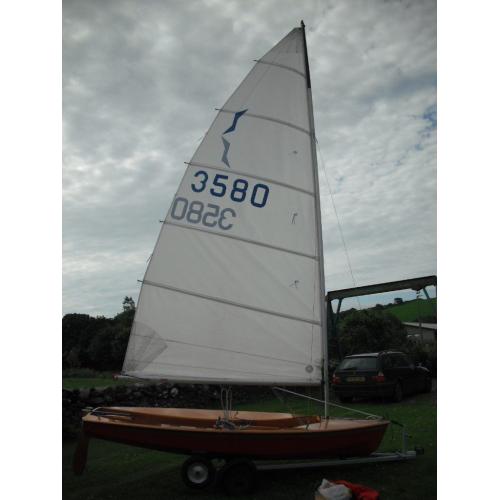 Solo 3580 sailing dinghy