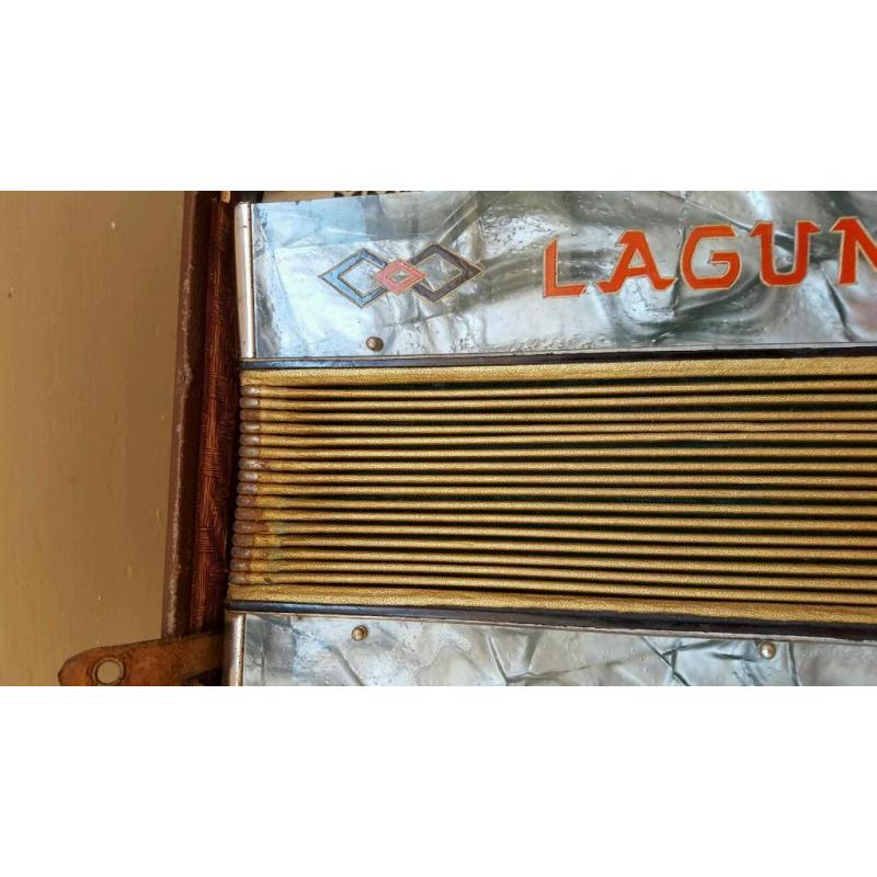 Accordian for repair or spairs
