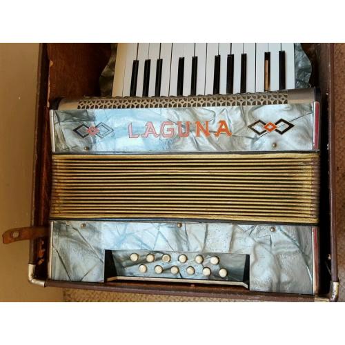 Accordian for repair or spairs