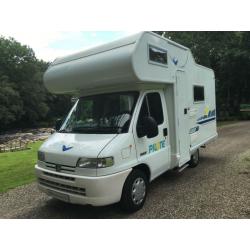 STUNNING PILOTE ATLANTIS 34 4 BERTH MOTORHOME HYMER