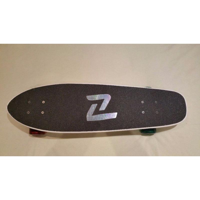 Z Flex Skateboard / cruiser / Shortboard (white) ONO