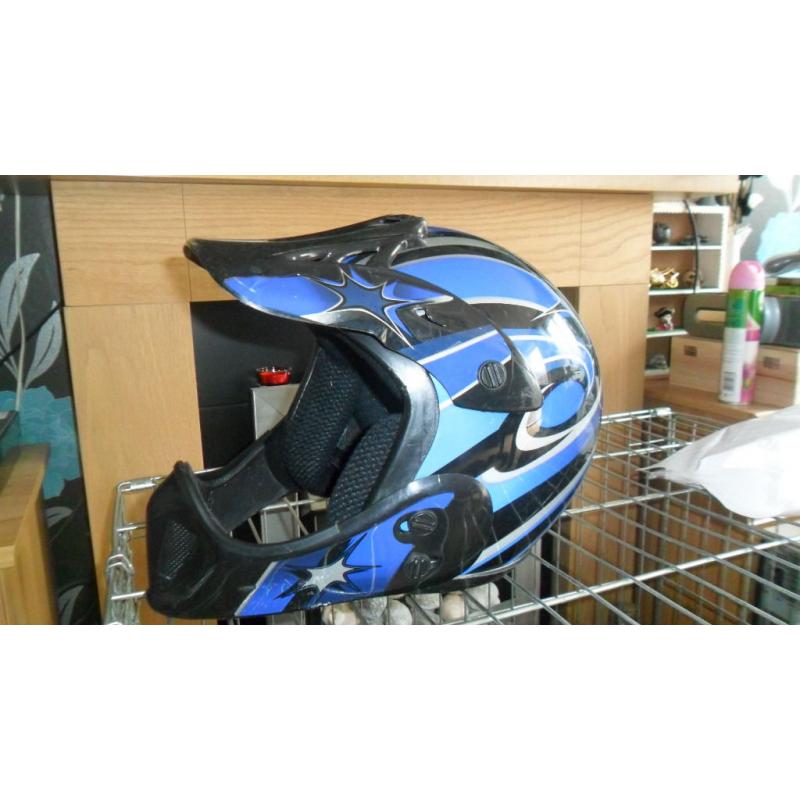 original 1985 size 56 small technoplast motorbike helmet