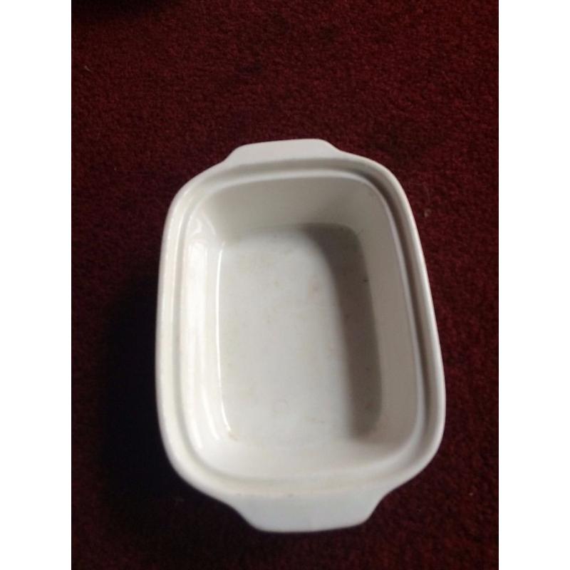 FOOD SERVING DISH 8 PIECES WITH LIDS AND 4 PIECES WITH NO LIDS,TOTAL12 PIECE