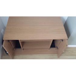 Pine effect heavy duty TV stand with DVD racks