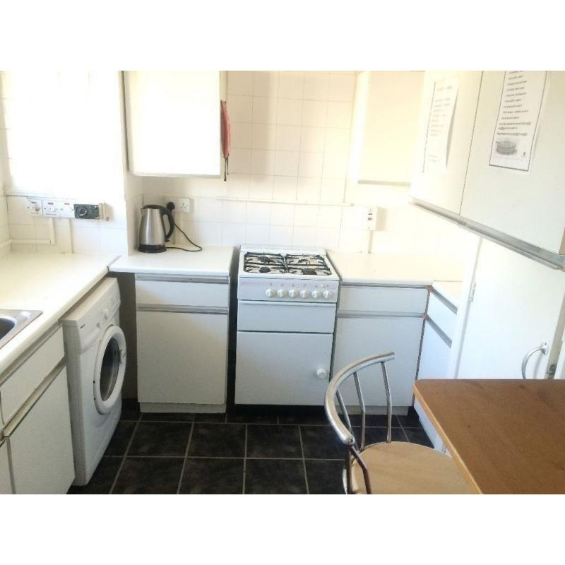 PERFECT DOUBLE ROOM IN CAMDEN ROAD !!! 96D