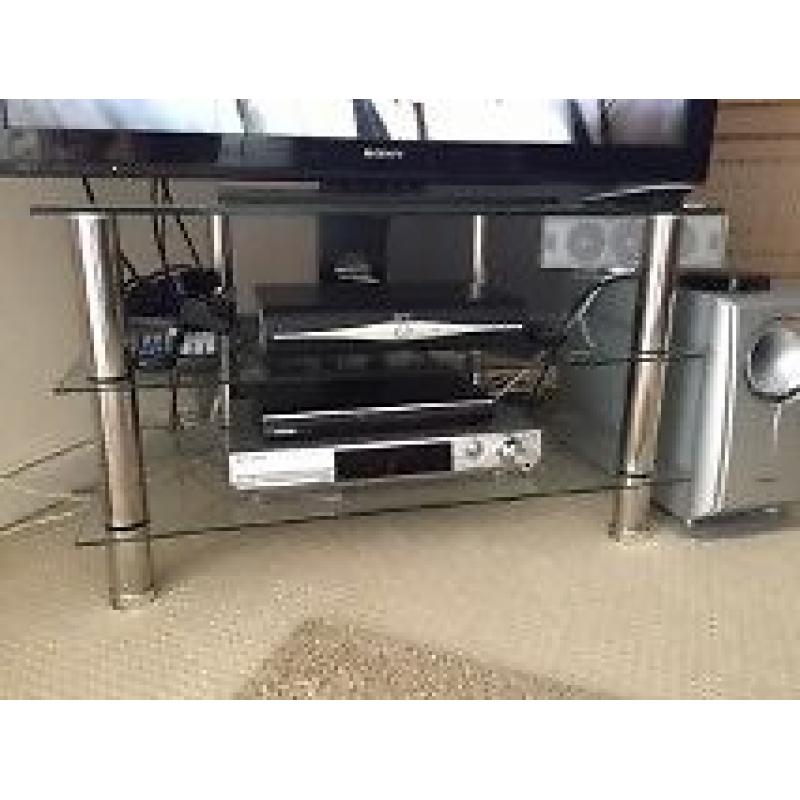 3 TIER TV STAND - CHROME WITH BLACK GLASS SHELVES