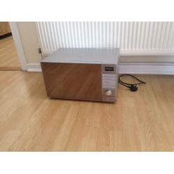 Tesco Solo stainless steel microwave 700 w, 17L