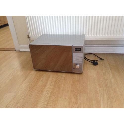Tesco Solo stainless steel microwave 700 w, 17L