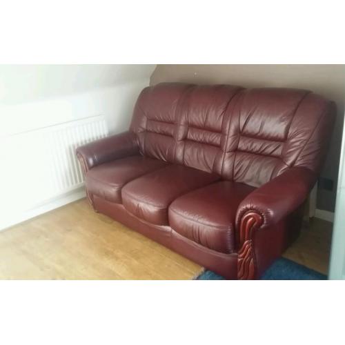 3 seats sofa