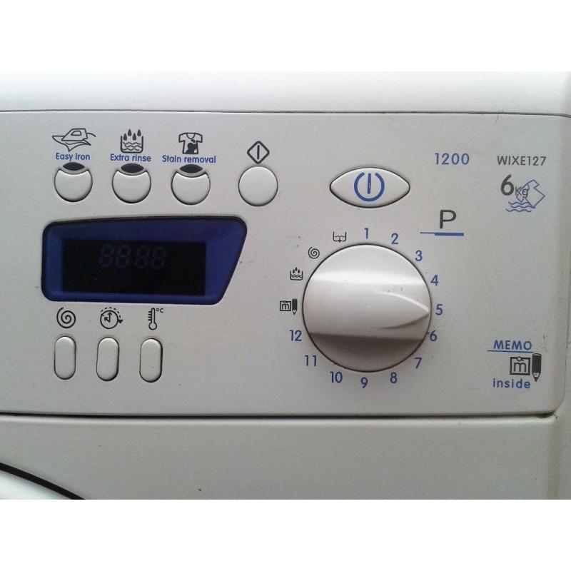 Indesit washing machine, Model WIXE127.