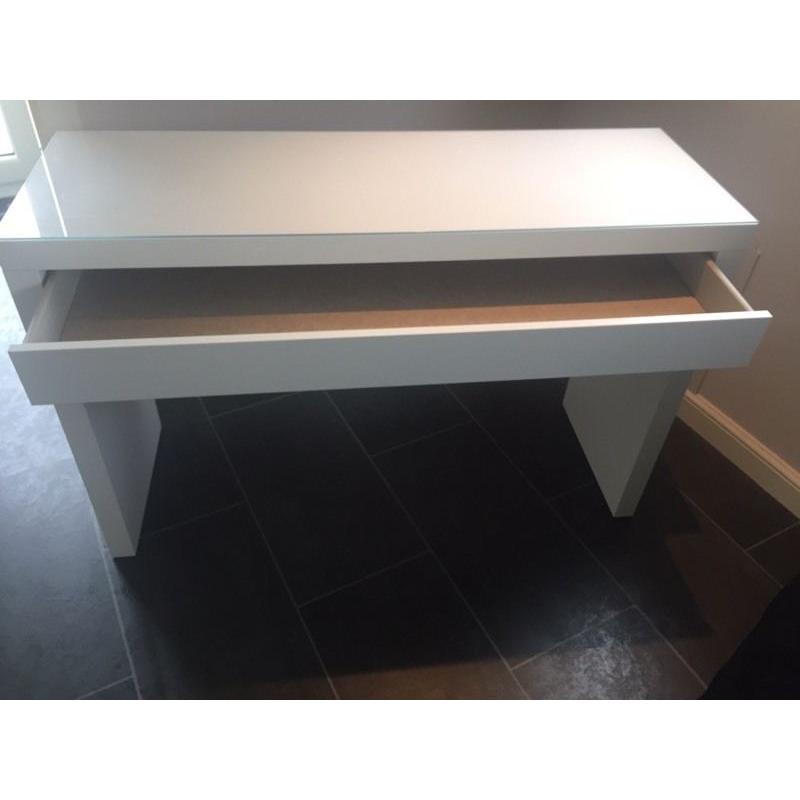 IKEA MALM White Dressing Table