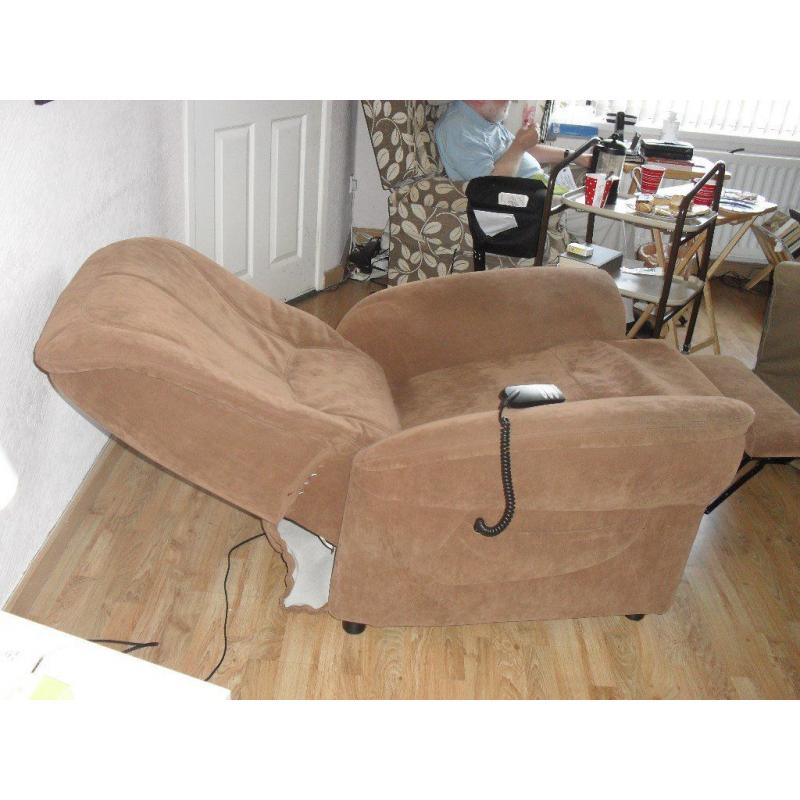 Lazy Boy Comfort Chair for sale