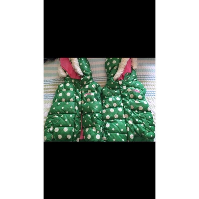 2 X Girls ANIMAL Gillets age 5-6