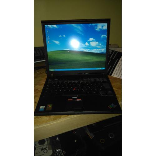 IBM ThinkPad T40 - Intel Pentium M - 512MB RAM - 30GB - Windows XP - BARGAIN!!