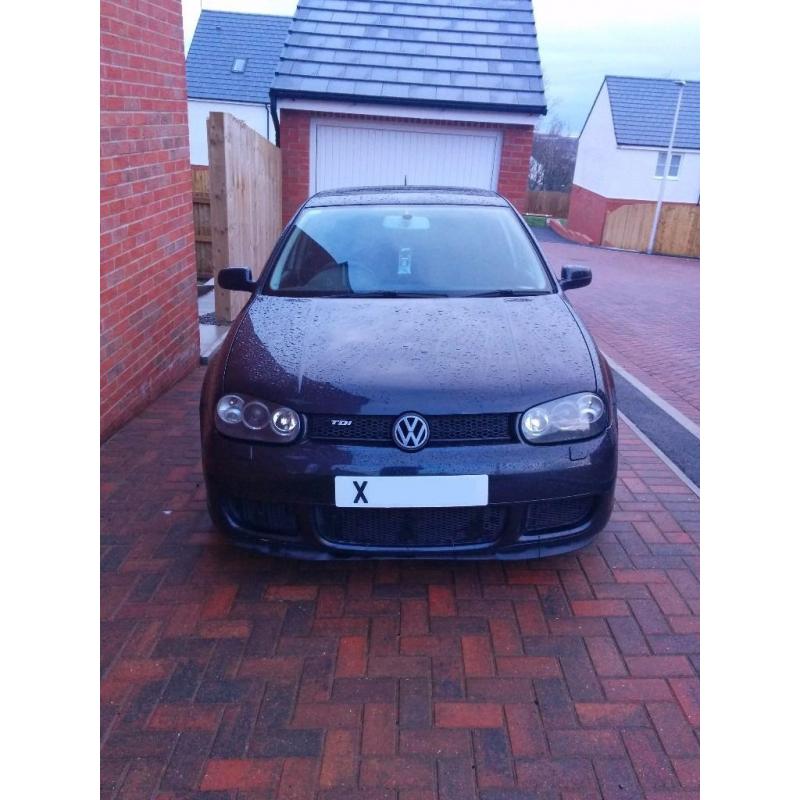 *Genuine* VW R32 Front Bumper - Volkswagen Golf mk4 - Diamond Black (LC9Z)