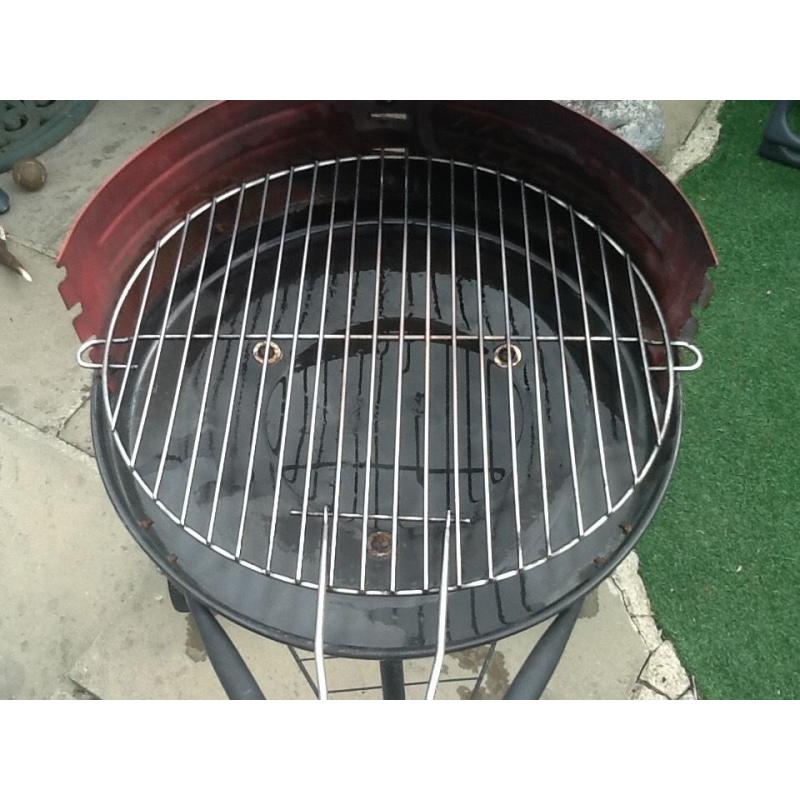 Charcoal bbq