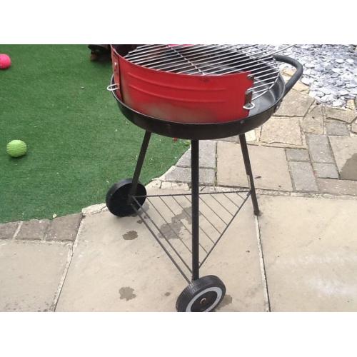 Charcoal bbq