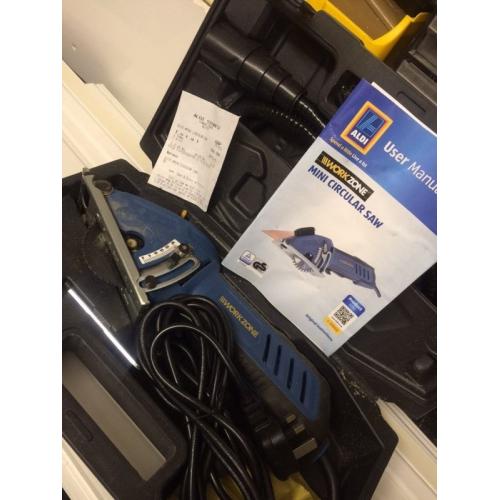 Mini circular saw