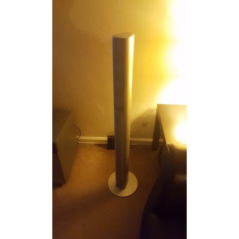 Surround sound system