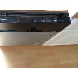 WHIRLPOOL ADG 7800/1 Full -size Integrated Dishwasher in perfect order