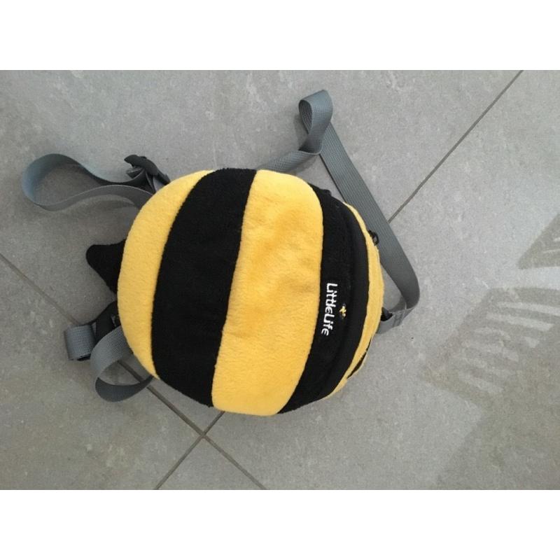 Little life toddler day sack with rein