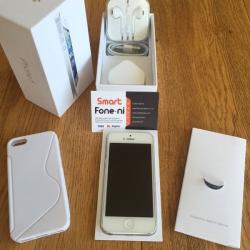 Unlocked White iPhone 5 16GB. 3 month warranty. Card Payment/Delivery available
