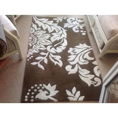 Rug