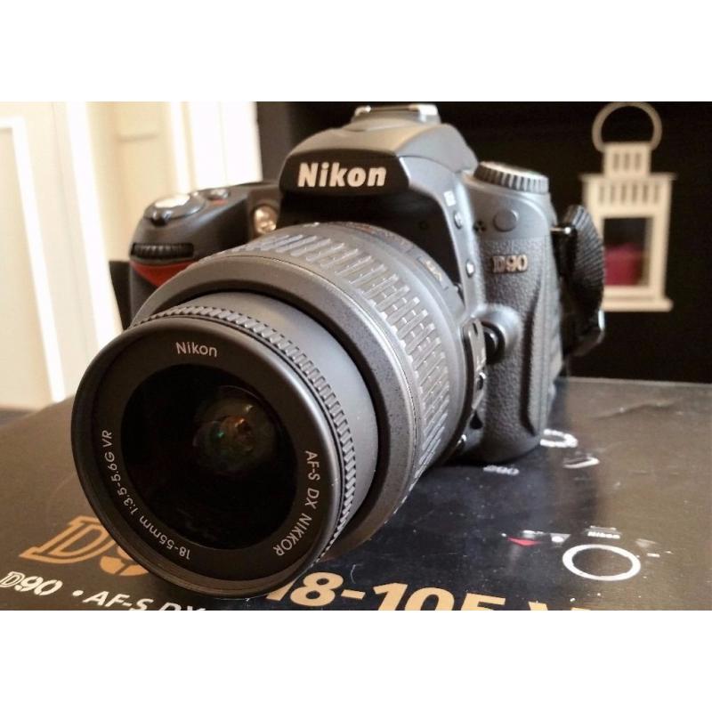 NIKON D90