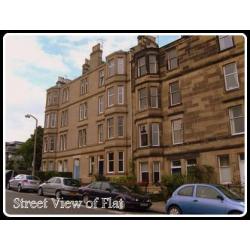 Sunny single room available in well located non-smoking 3 bedroom Morningside flat