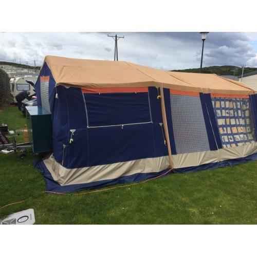 Raclet trailer tent