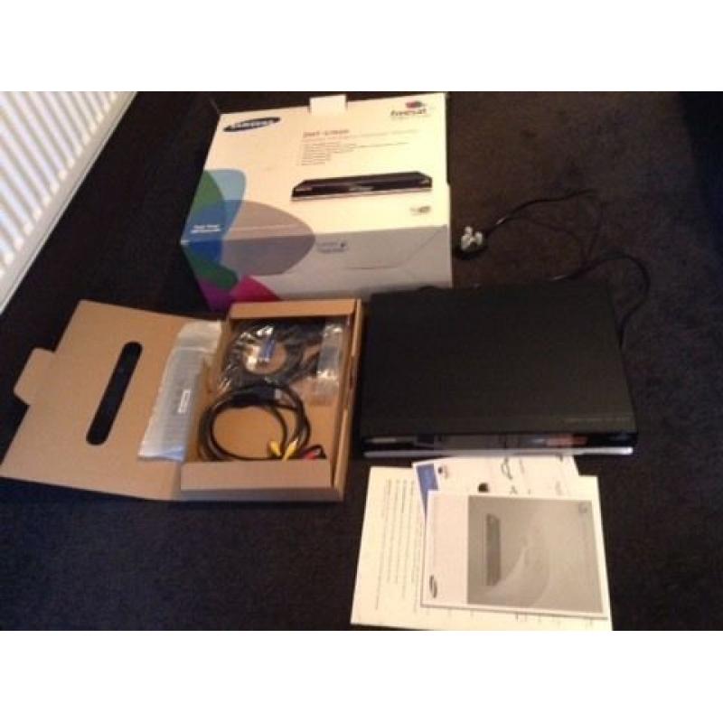 Samsung smt-s7800 satellite hd digital tv recorder