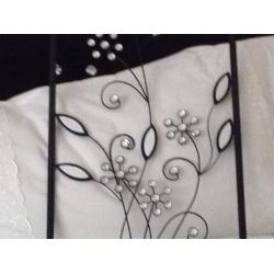 Wall flower design