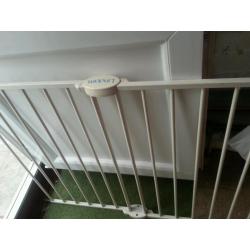 Safety gate