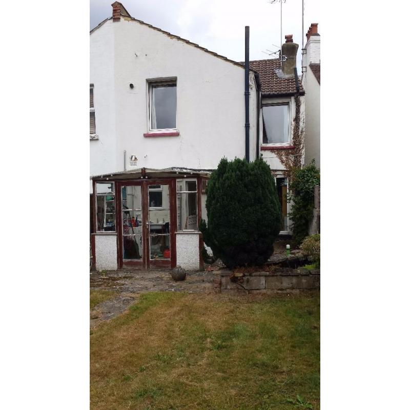 Purley, large ground floor double room to let