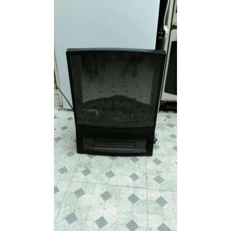 Electric fireplace works perfectly