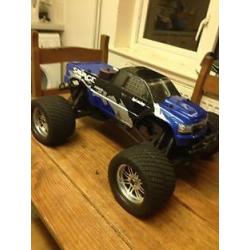rc nitro hpi savage 21 monster truck 1/8 scale ready to run