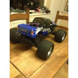 rc nitro hpi savage 21 monster truck 1/8 scale ready to run