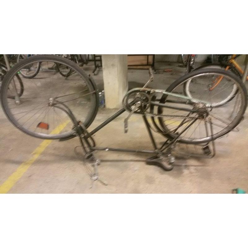 Old gent's town bike - needs rear wheel replaced (26" x 1 3/8) pls mention "green bike"