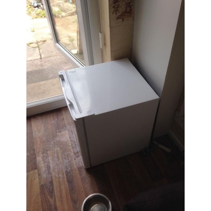 Small frost free freezer